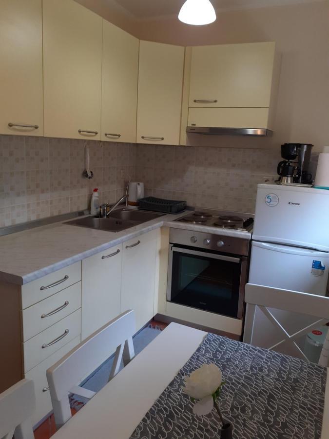 Lola Apartmani โรวีน ภายนอก รูปภาพ
