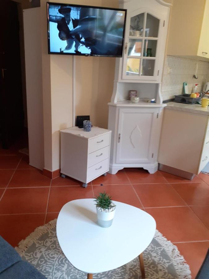 Lola Apartmani โรวีน ภายนอก รูปภาพ